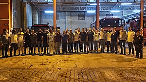 CHP Kula İlçe Yönetimi’nden itfaiyecilere moral desteği